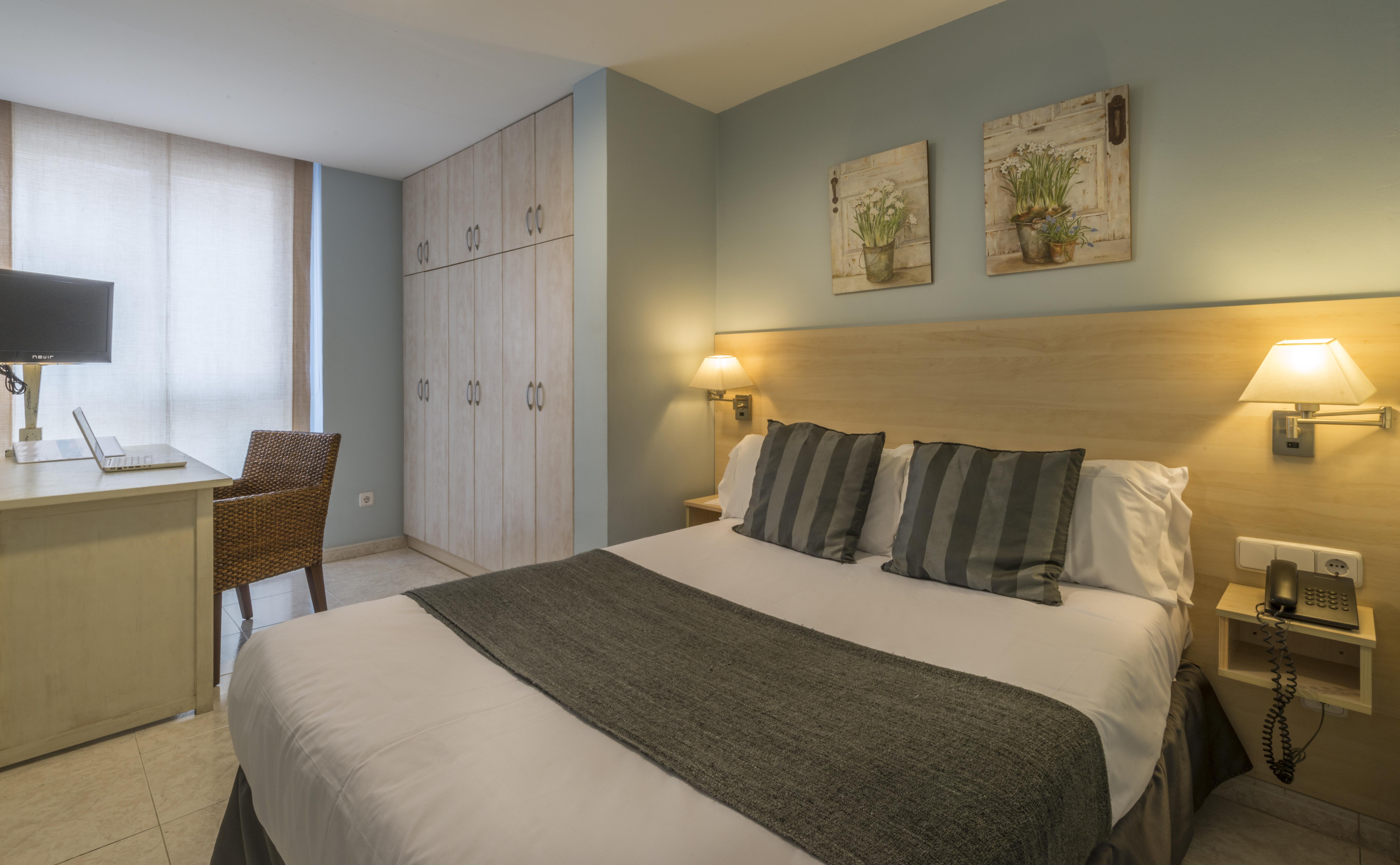 Alexandra Aparthotel Benstarhotelgroup Тарагона Екстериор снимка