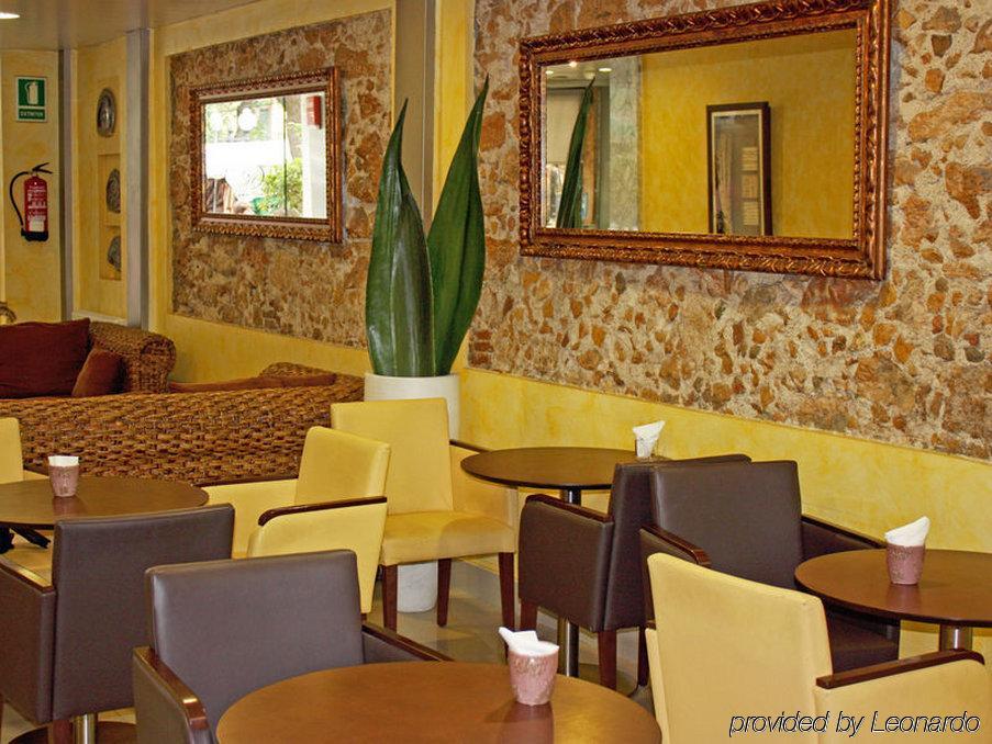 Alexandra Aparthotel Benstarhotelgroup Тарагона Ресторант снимка