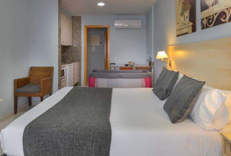 Alexandra Aparthotel Benstarhotelgroup Тарагона Екстериор снимка