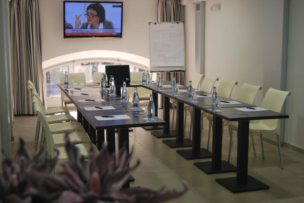 Alexandra Aparthotel Benstarhotelgroup Тарагона Екстериор снимка